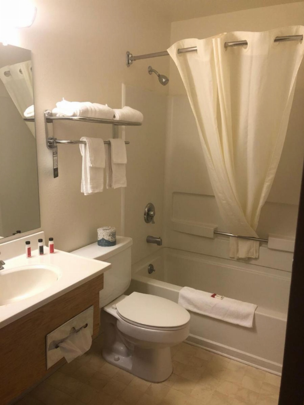 King Room - Non-Smoking